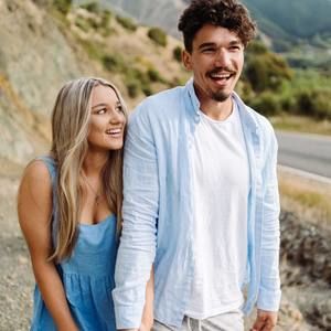 Meet your Posher, Eva